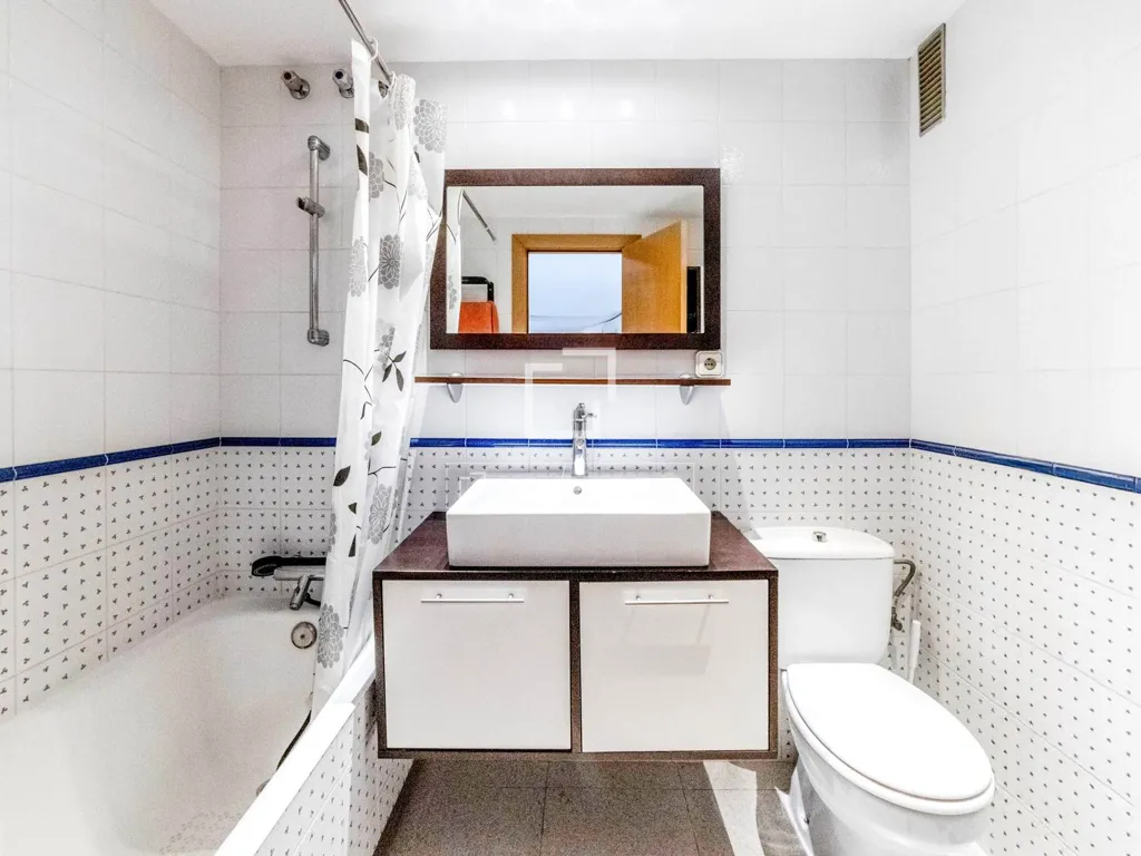 Vannitoad - Modern Duplex Penthouse with Terraces in Sitges Centre
