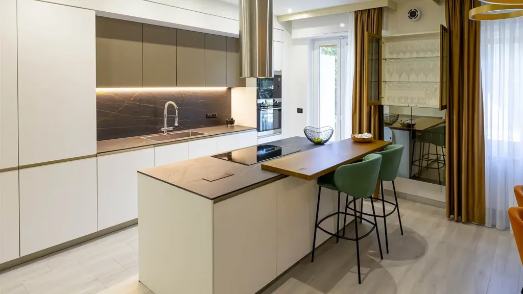 Cuisine - Modernised Triplex with Private Garden in Andora