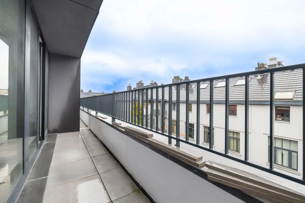 Rõdu - Newly Built Apartment with Solar Panels in Laeken