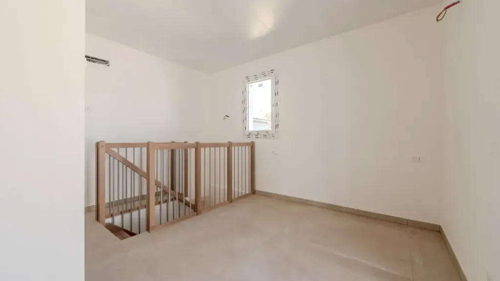 Toad - Rear-Facing Apartment with Private Garden in Cervia