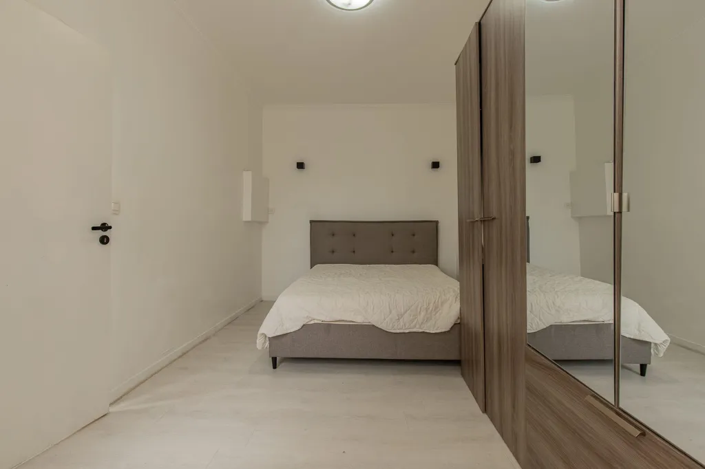 Chambres - Appartement Luminosité avec Garage à Borgerhout