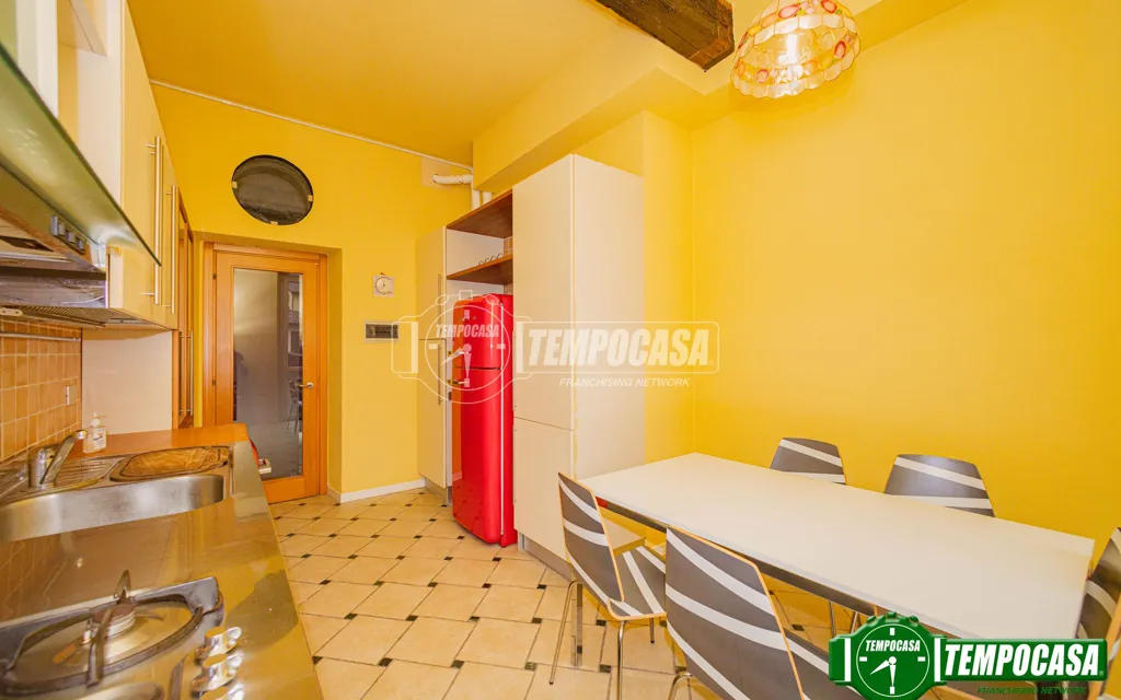 Cuisine - Rustic-Style Apartment in Pavia's Historic Centre
