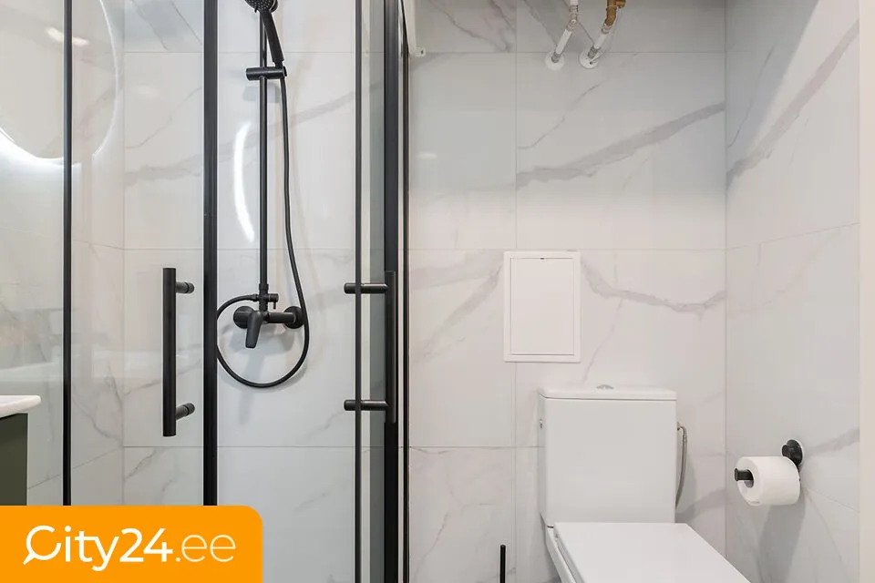 Salles de bain - Apartment with Storage in Tartu City Centre