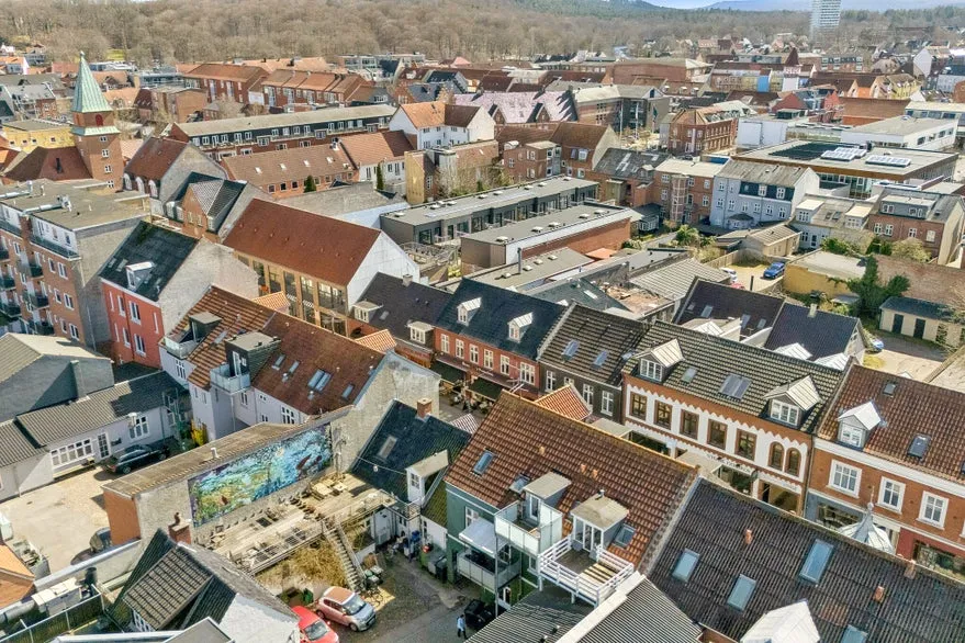 Vue aérienne - Mixed-Use Property in Silkeborg Centre