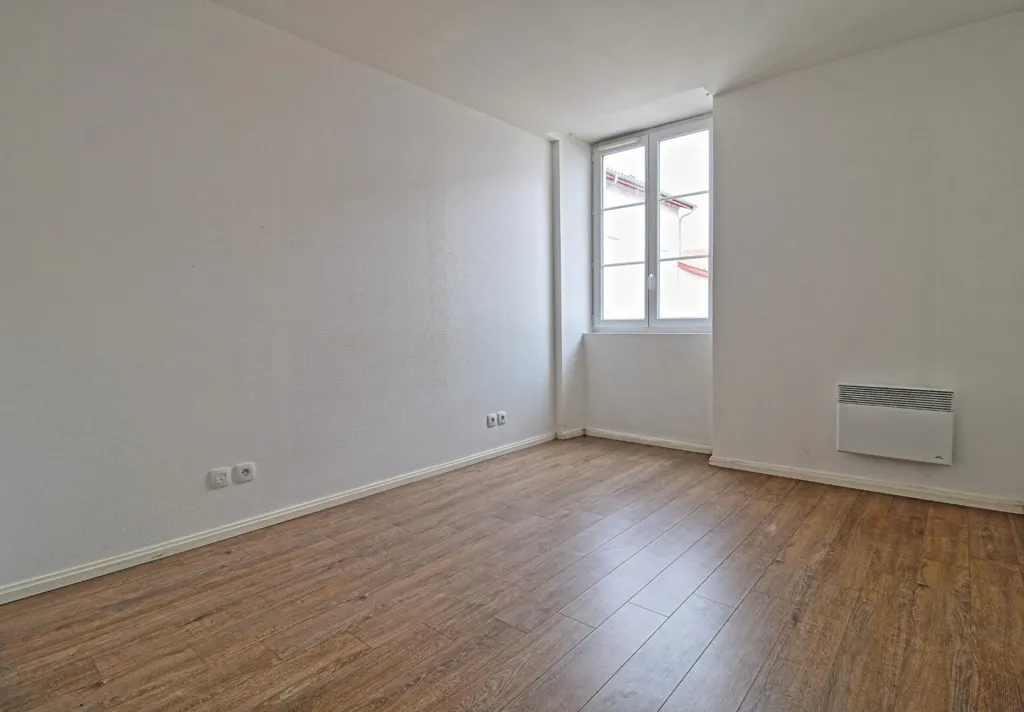 Stanze - City Centre Flat with Parking in Dax