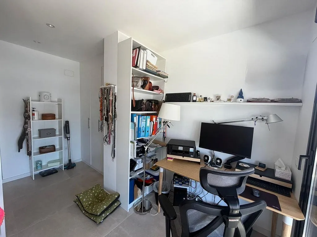 Office - Penthouse with Pool on Avenida Mar de Alborán
