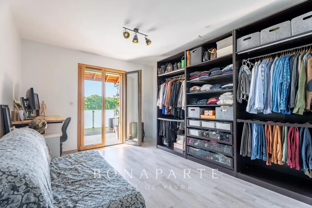 Pièces - Duplex avec Vue sur le Golf à Prévessin