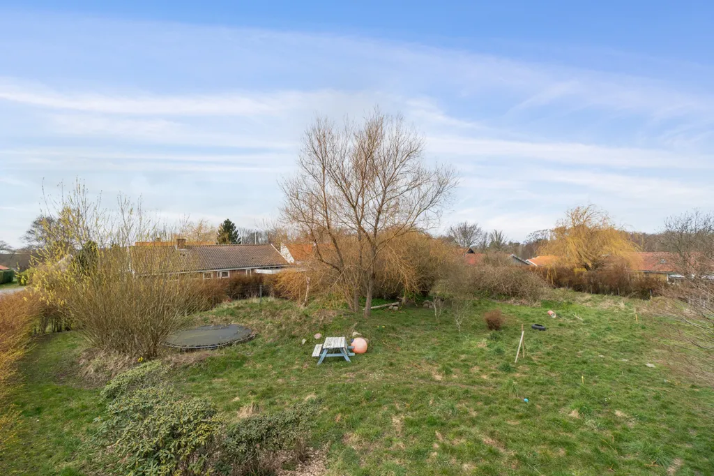 Aed - Year-Round Plot with 5G Coverage in Svaneke