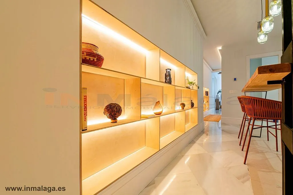 hallway_entrance