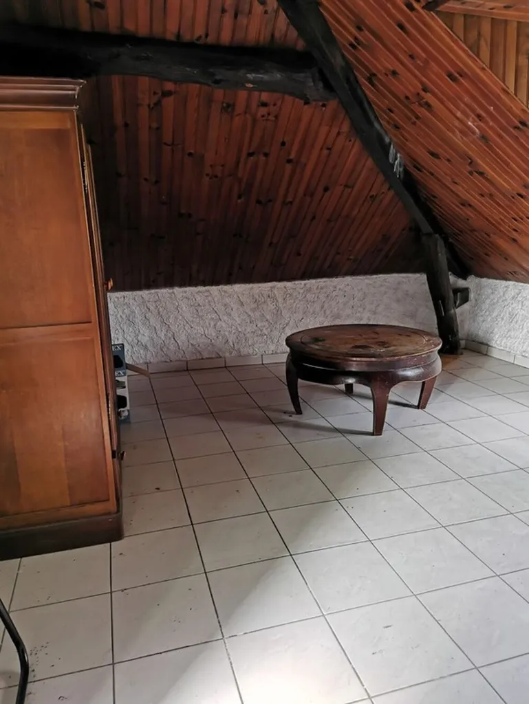 Pièces - Terrain à Bâtir en Centre-Ville à Moussy Le Neuf