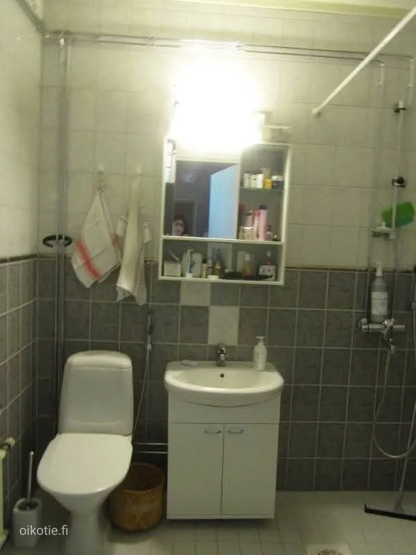Bathrooms - Renovated Apartment with Balcony in Kemi
