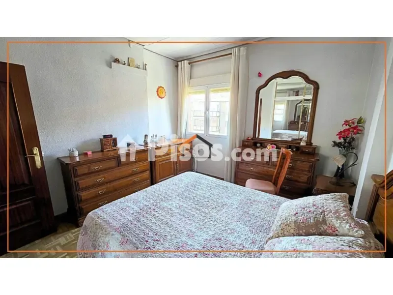 Camere da letto - Bright 3-Bedroom Flat with South View in Retiro