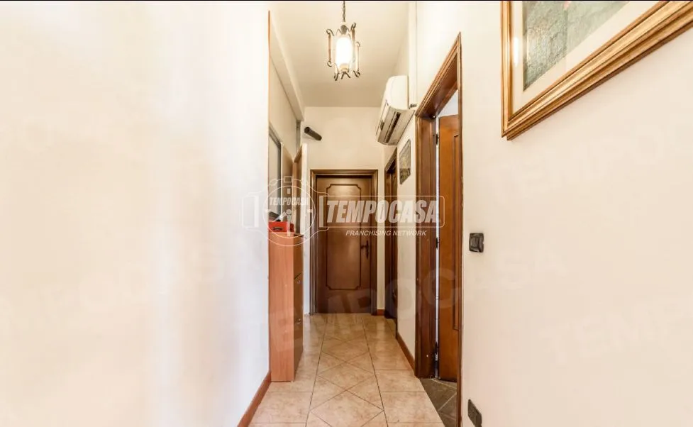 Ingresso - Quadrilocale with Private Garden in Soliera