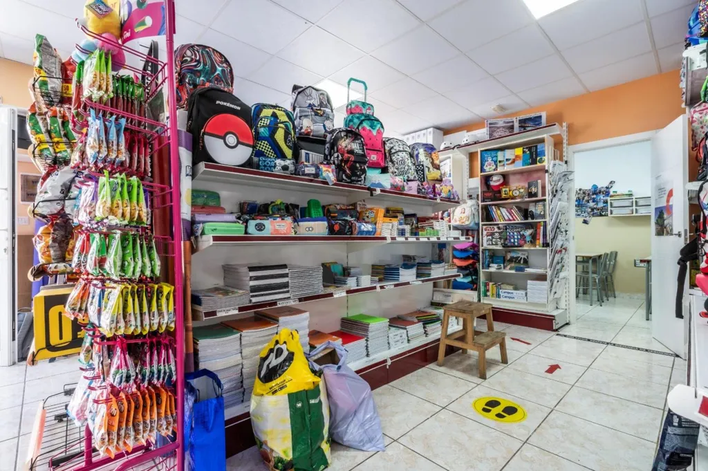 Toad - Established Paper Shop in Cabo Blanco, Arona