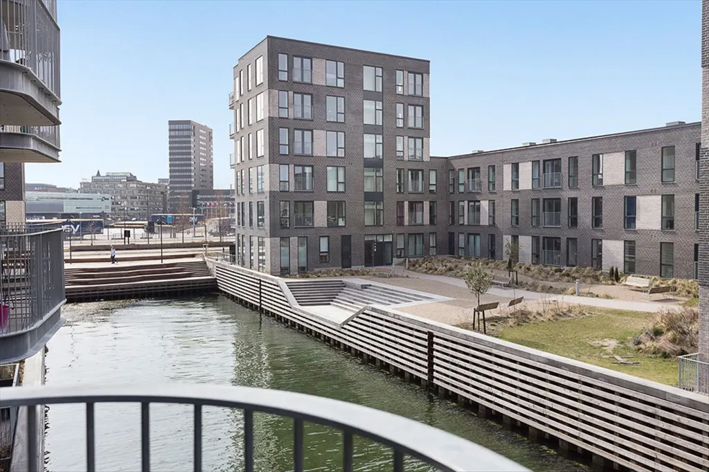 Garden - Apartment with Water View in Copenhagen Ø