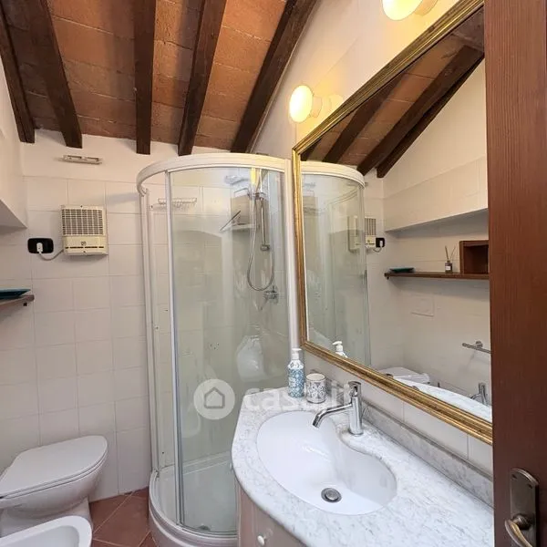 Vannitoad - Independent House with Panoramic View in Pesciano