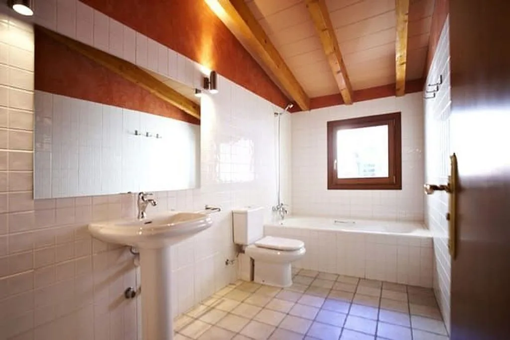 Salles de bain - Duplex with Terrace in La Llotja - Sant Jaume