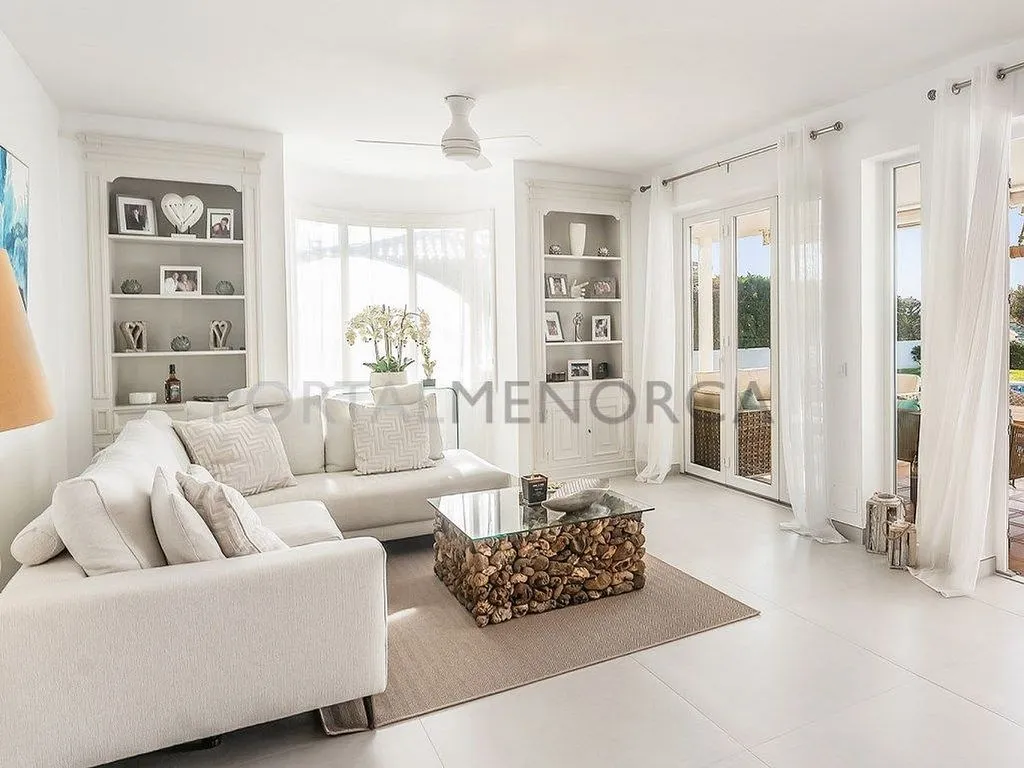 Séjour - Contemporary Villa with Sea View in Cala Llonga