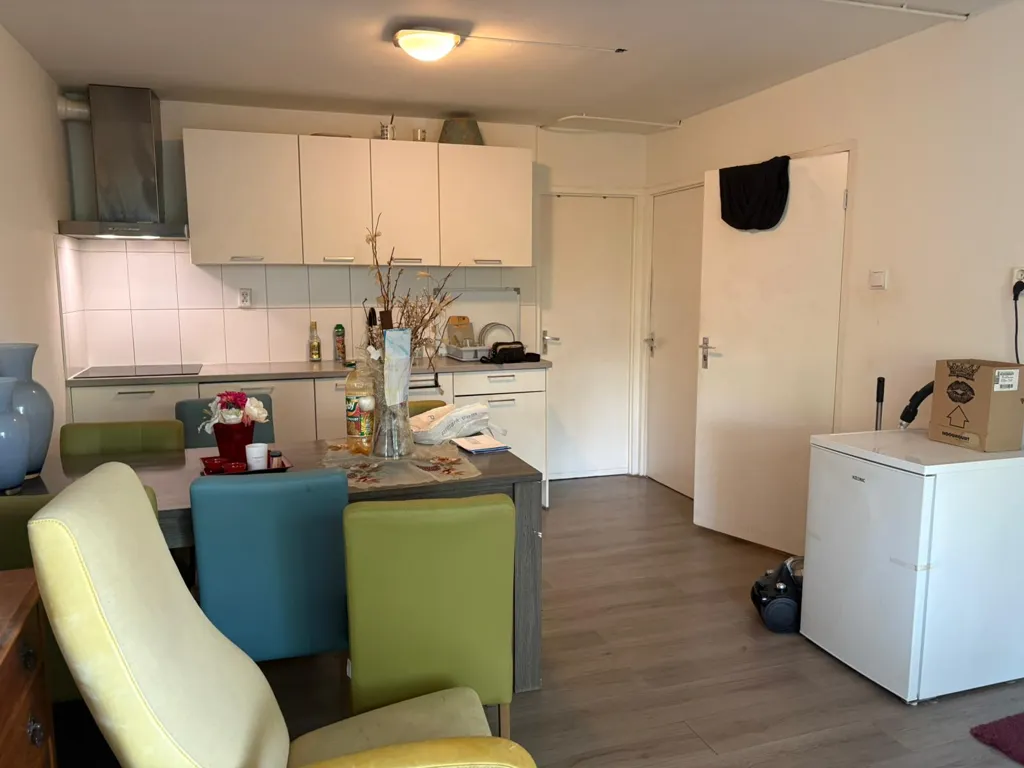 Cucina - Room for Rent with Shared Amenities in Urban Area