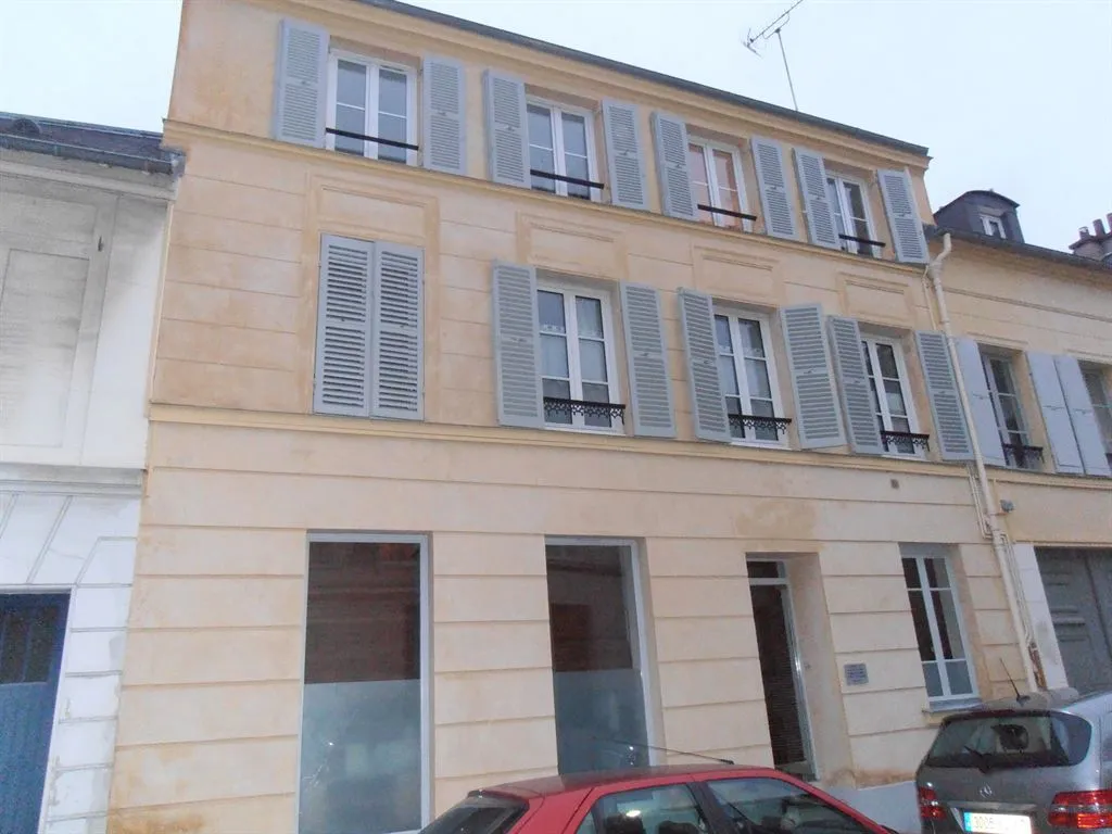 Esterno - Refurbished Flat with East/South Exposure in Rive Droite
