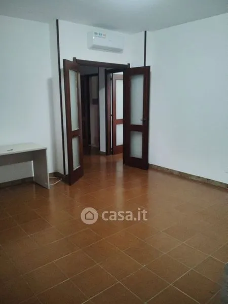 Toad - Modern Studio with Parking near Station, Pontecagnano Faiano