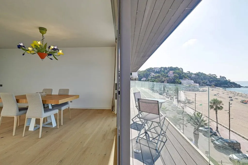 Rõdu - Luxury Flat with Sea View in Lloret de Mar