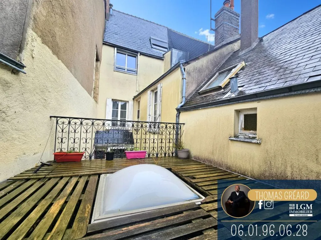 Terrass - Historic House with Courtyard in Châteaudun Centre