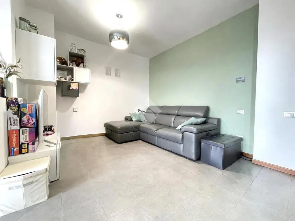 Elutuba - 3-Bedroom Apartment with Balcony in Cotignola