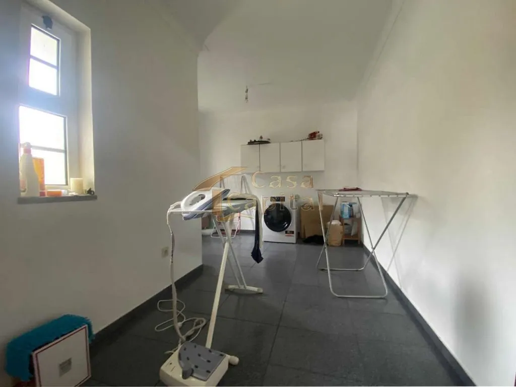 Pesuköök - Luxury House with City Views in Vila Real