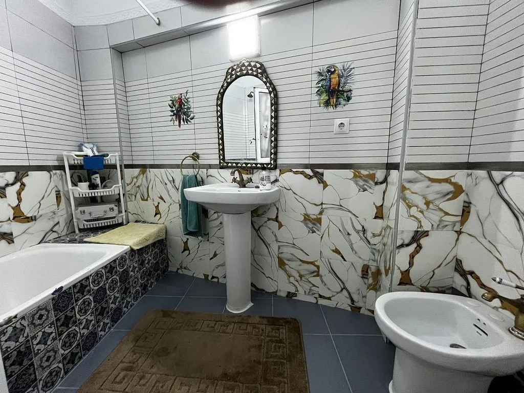 Salles de bain - Three-Bedroom House in Olvera