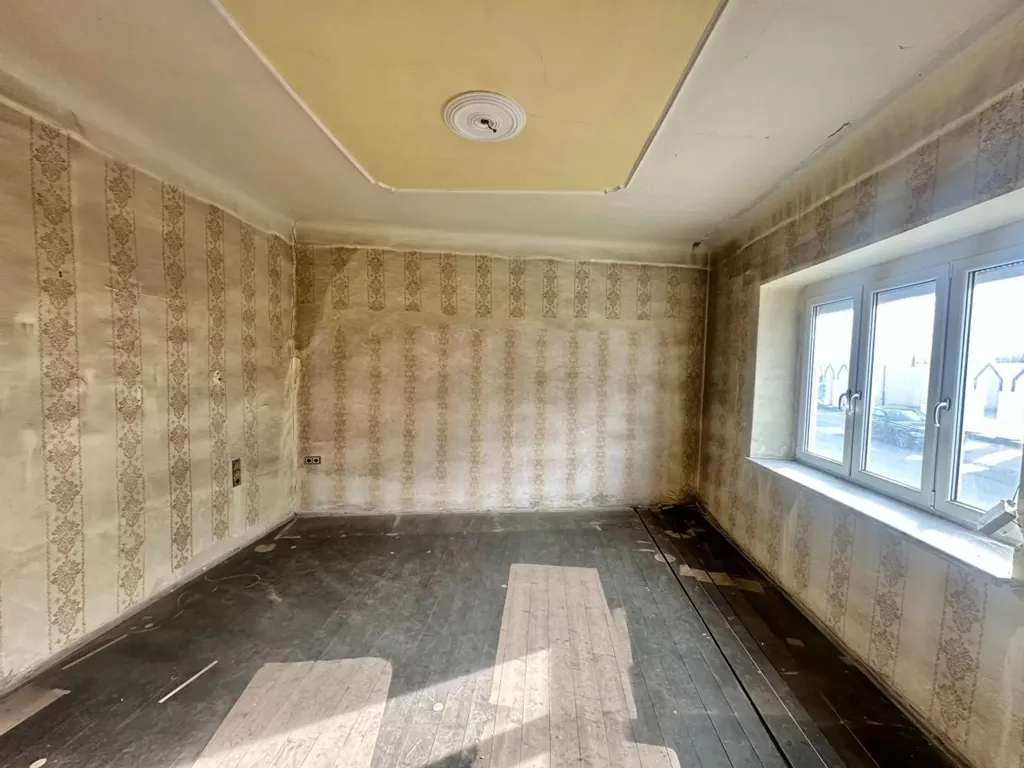 Rooms - Renovatable Farmhouse in Niederabsdorf