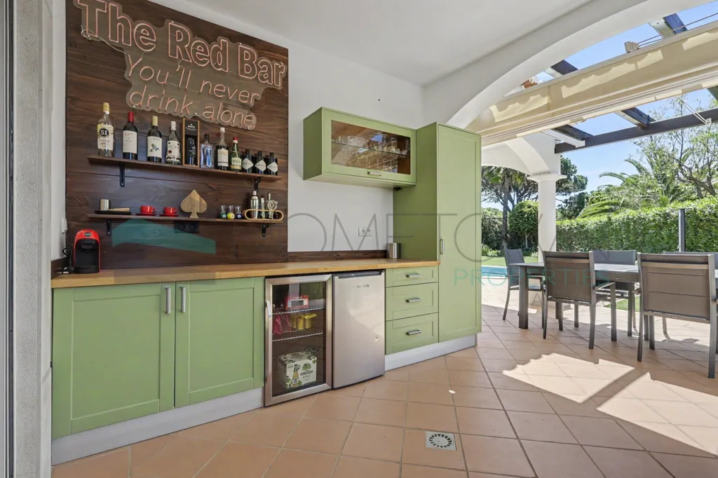 Terrazza - 5-Bed Villa with Pool in Vila Sol, Loulé