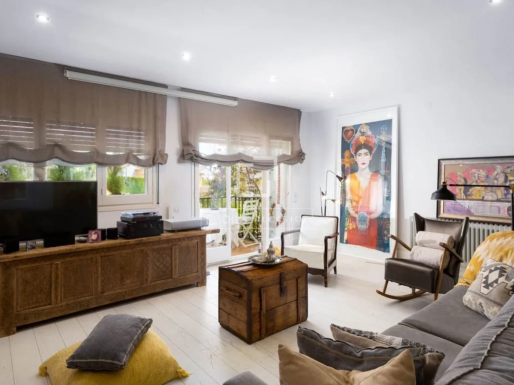 Elutuba - Townhouse with Pool in Vilassar de Dalt