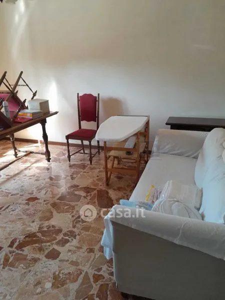 Elutuba - Terraced Villa with Garden in Crema