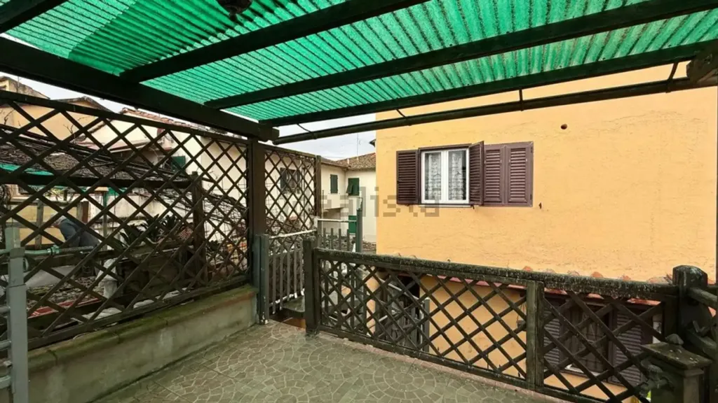 Terrasse - Triplex with Private Garden in Scandicci