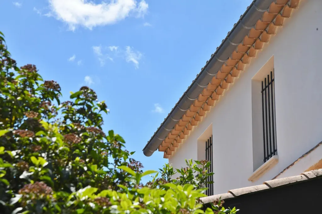 Extérieur - Villa Rénovée avec Piscine près d'Uzès