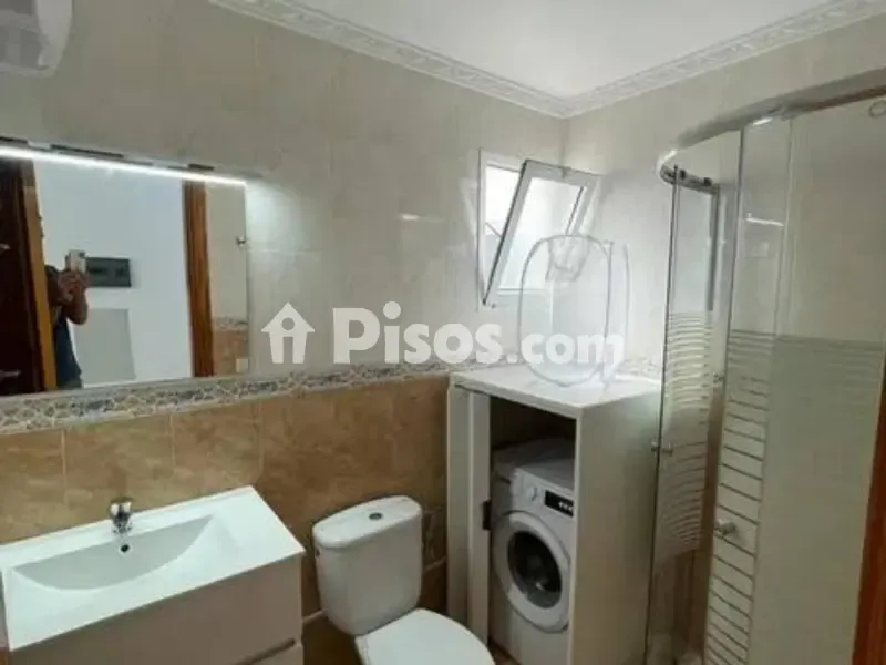 Bagni - Spacious Flat with South Orientation in Calle Almagro