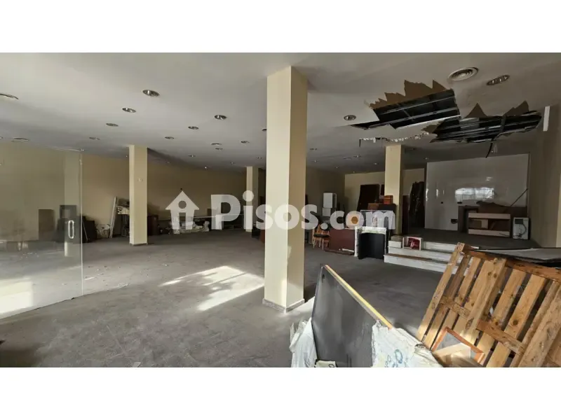 Spacious Apartment with Terrace in Málaga
