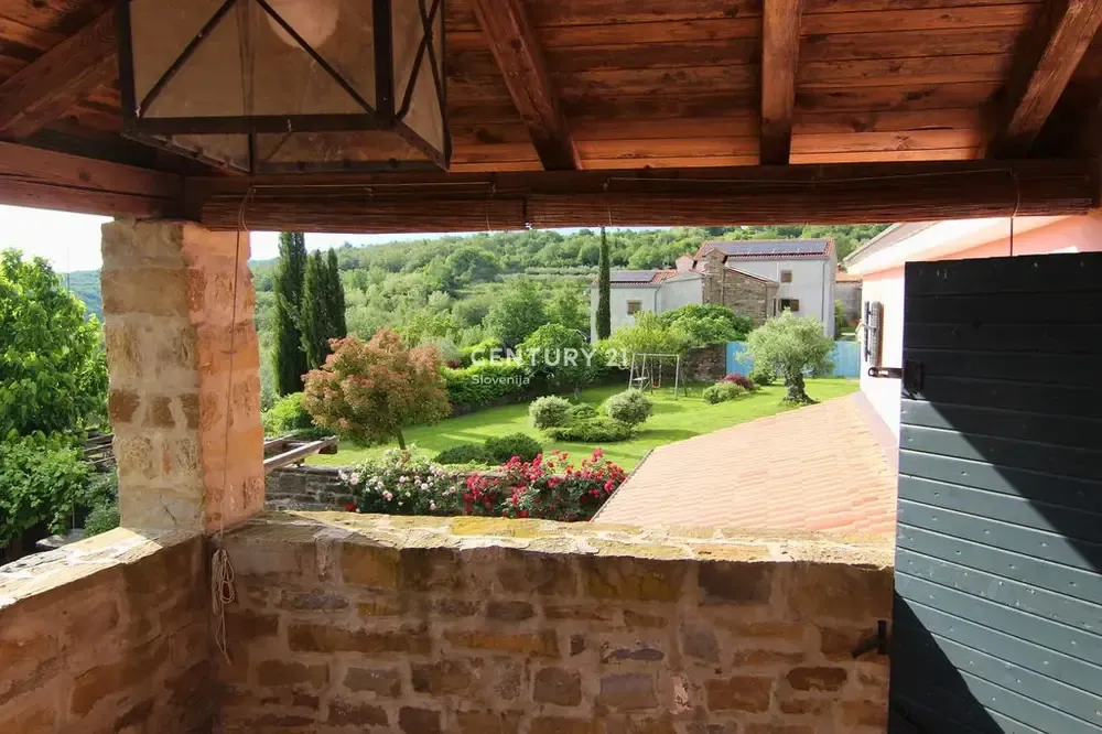 Terrazza - Stone Villa with Pool in Pomjan, Koper