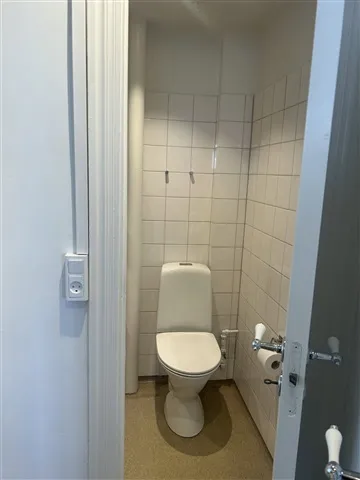 Vannitoad - Charmful Flat with Brick Walls in Aalborg