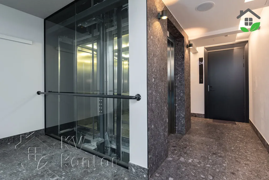 Entrée - Design Apartment with Terrace in Tallinn Centre