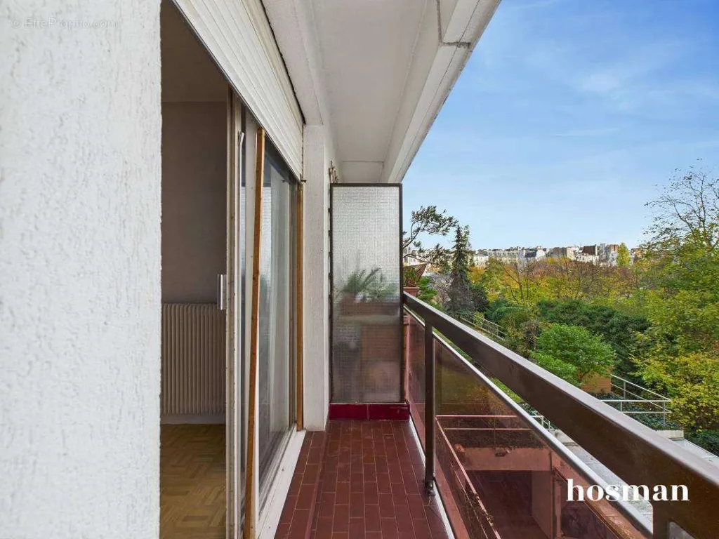 Balcon - Studio avec Balcons et Ascenseur à Paris 18ᵉ
