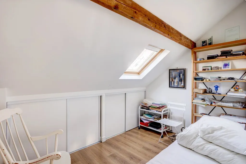 Chambres - Maison de 6 Pièces avec Jardin à Meudon Val Fleury