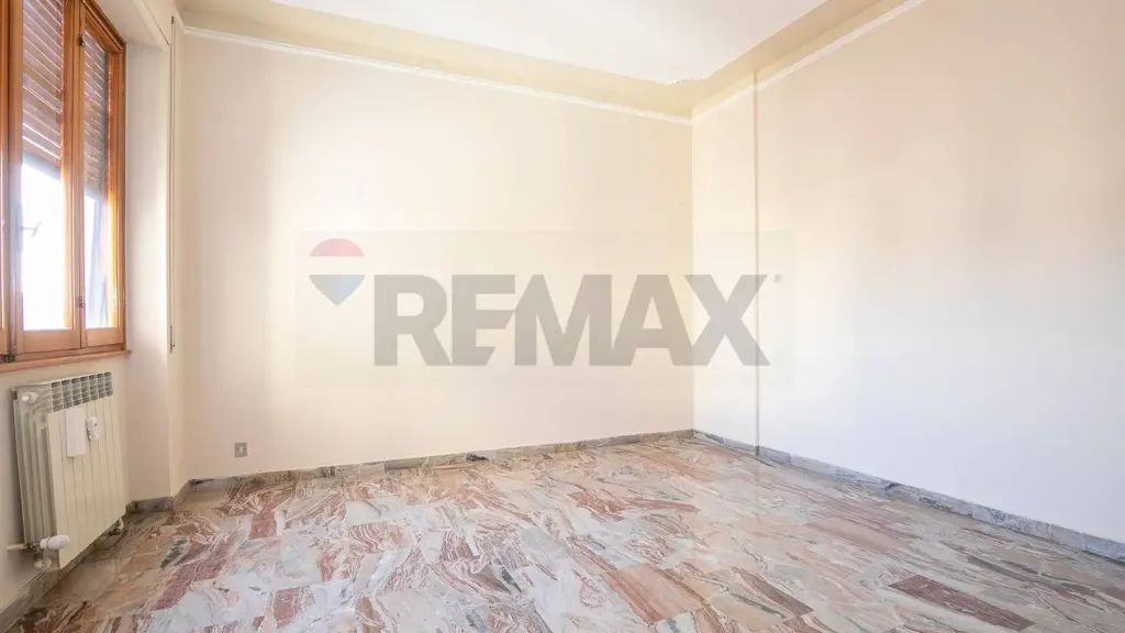 Pièces - Spacious Apartment with Balcony in Novi Ligure