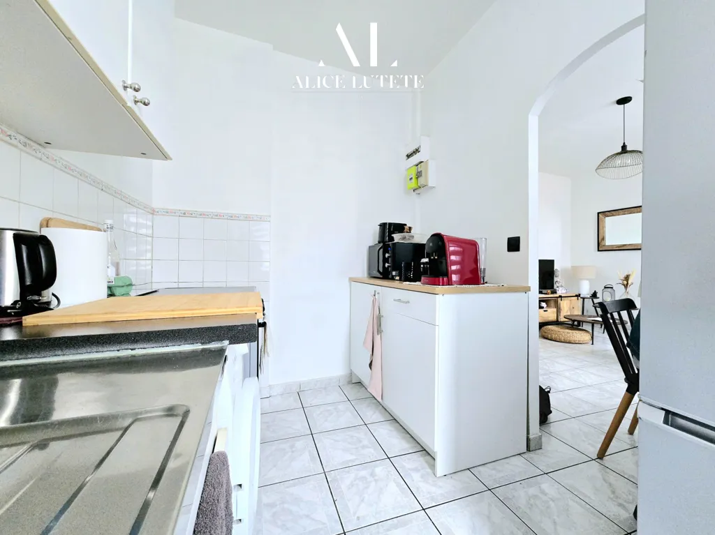 Köök - Fully Let Building with Terrace in Saint-Barnabé, Marseille