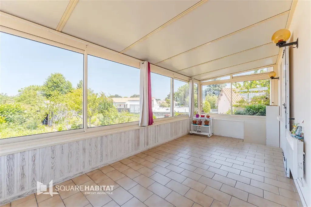 Terrasse - Maison avec Véranda et Jardin à Aizenay