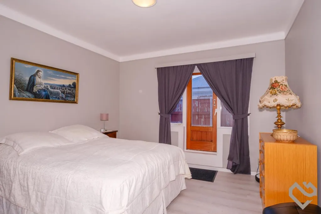 Magamistoad - Stein House with Sea View in Vestmannaeyjar