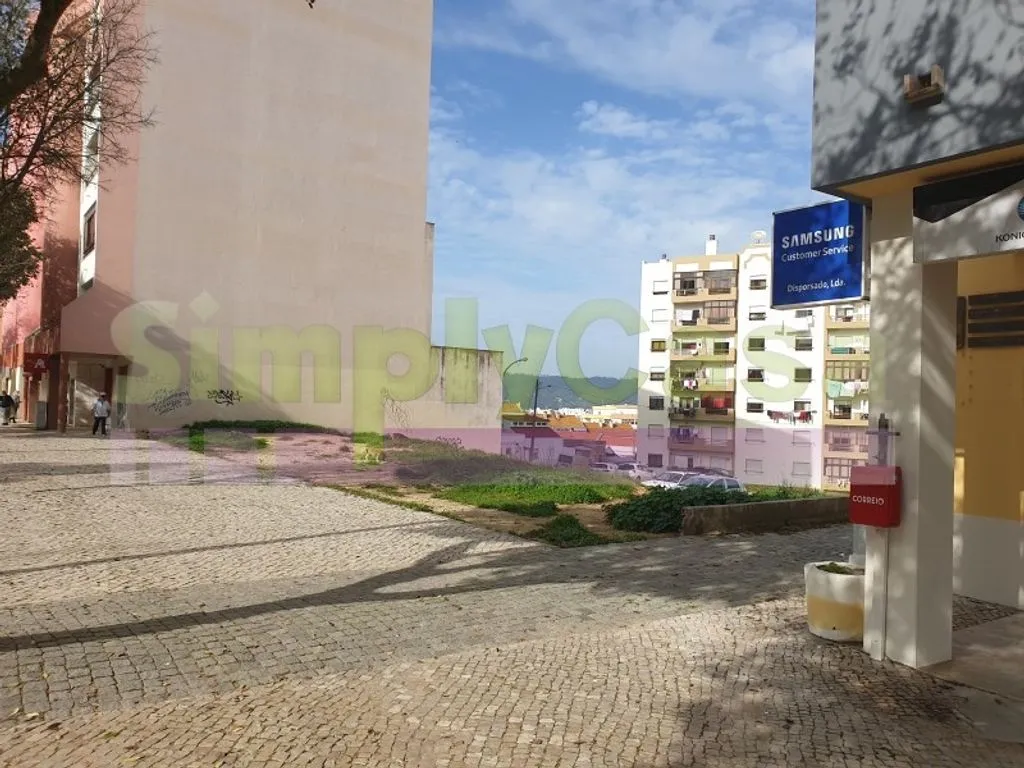 Välivaade - Construction Land with Approved Project in Setúbal