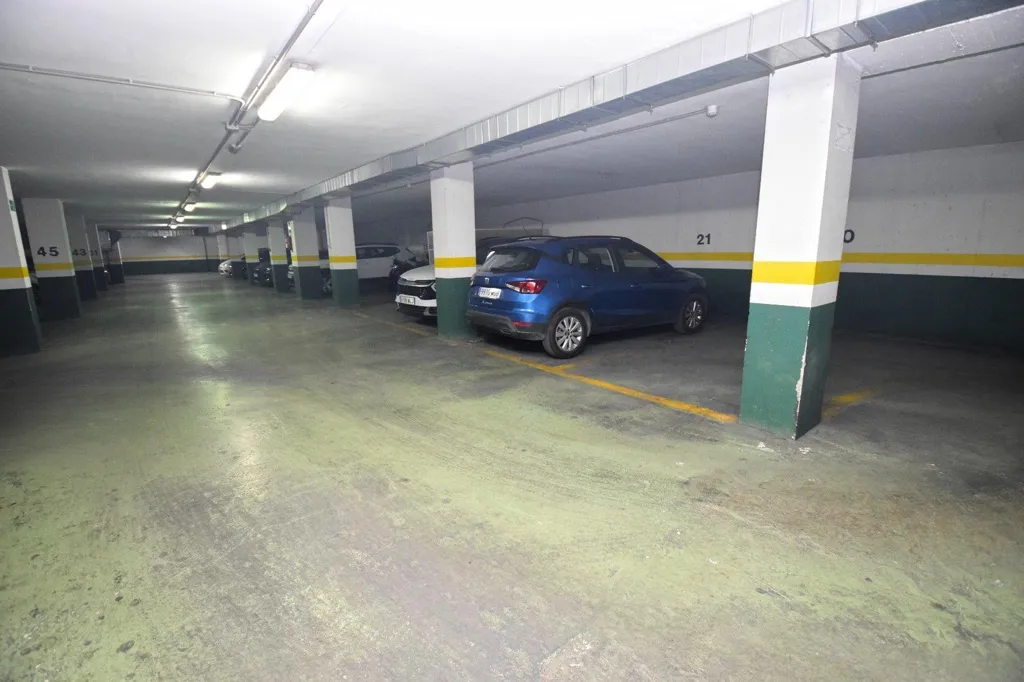 Garaaž - Garage with Easy Access in El Ejido