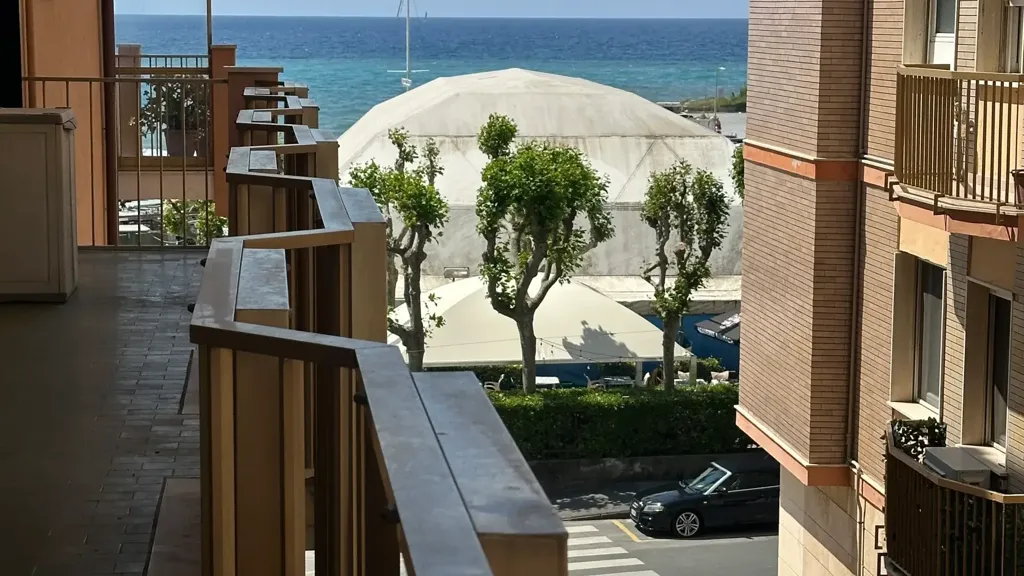 Balcon - Sea View Apartment with Balcony in Chiavari
